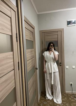 Білий літній комбінезон prettylittlething (новий з біркою)