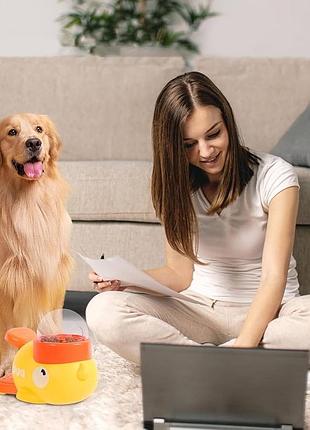 Игрушка в виде утки для кормушки для домашних животных