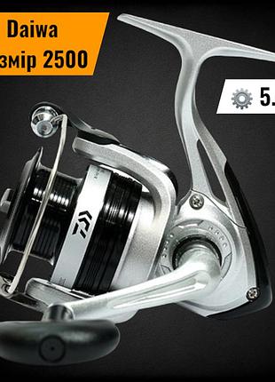 Котушка daiwa sweepfire e 2500c безінерційна спінінгова котушка daiwa з abs шпулею та twist buster