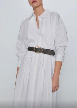 Платье с поясом