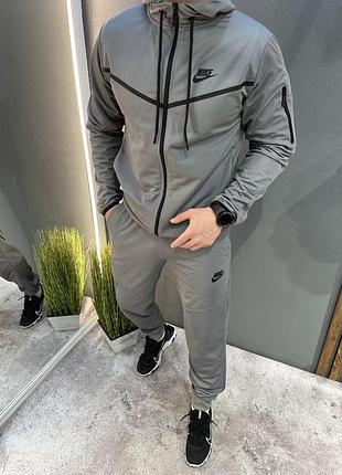 Сірий чоловічий спортивний костюм демісезонний nike tech fleece running