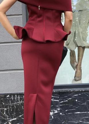 Костюм топ з баскою