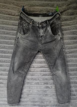 Женские оригинальные джинсы diesel fause s