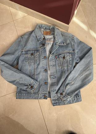 Вінтажна джинсова куртка levi’s