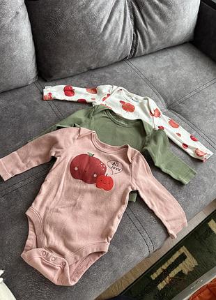 Набір боді для дівчинки old navy , 3 шт, 100% бавовна, розмір 3-6 міс