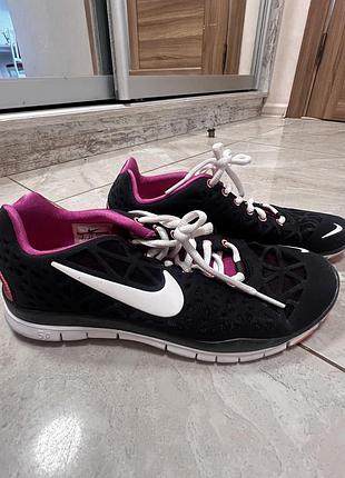 Кросівки nike