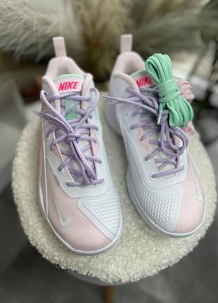 Кроссовки женские nike