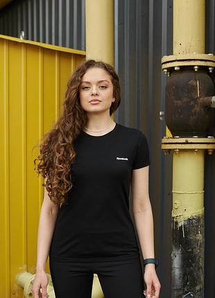 Футболка женская черная с лого reebok, база