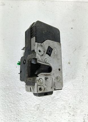 Замок дверей передній правий 24414113 opel vectra b