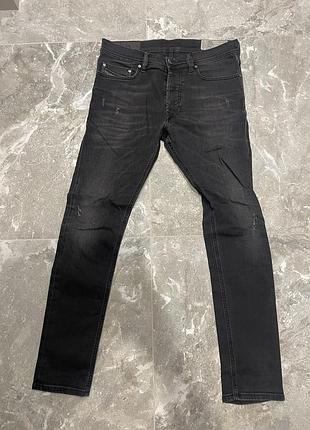 Черные джинсы diesel tepphar slim carrot