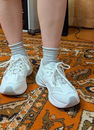 Кроссовки женские белые 39р, 24,5см