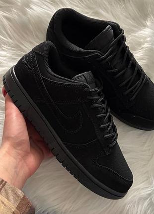 Кросівки nike sb dunk triple black