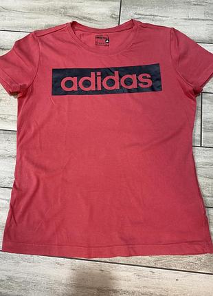 Футболка adidas оригінал малинового кольору розмір l