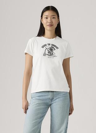 Женская футболка levi's