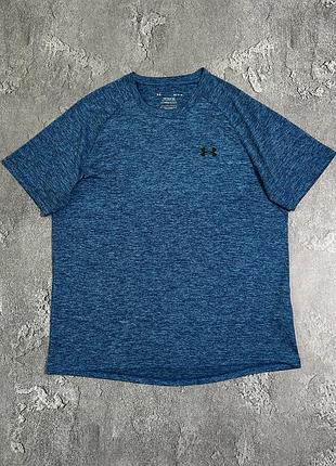 Under armour спортивна футболка m розмір оригінал ідеальний стан