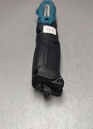 Б/у makita df001d 6