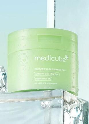 Успокаивающие тонер-пэды с экзосомами центеллы и чайным деревом medicube exosome cica calming pad, 100 шт
