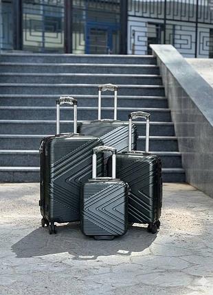 Міні ударостійка полікарбонат wings валіза дорожня лоукост на колесах польща ручна поклажа 21 l