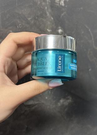Зволожувальна серія aqua bubbles hyaluronic acid 4d від бренду lirene