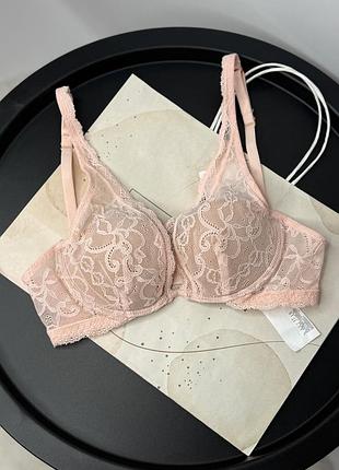 Бюстгальтер intimissimi италия на косточках, легкий пуш эффект