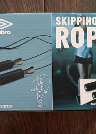 Скакалка umbro на подшипниках