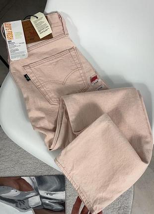 Джинси від levi’s