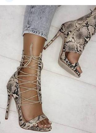 Босоножки змея туфли босоніжки хилс asos