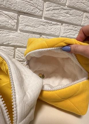 Косметичка для декоративної або доглядовоі косметики