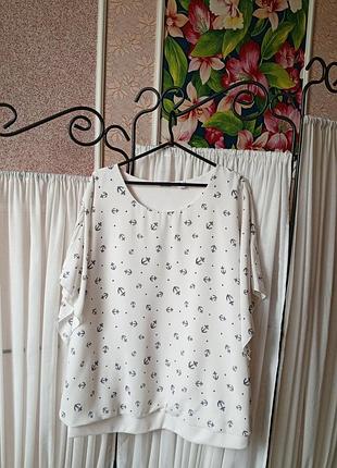 Красива молочна блуза в якоря bonprix collection.