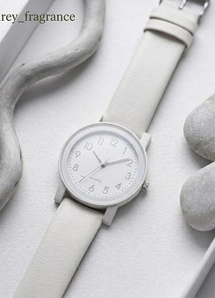 Годинник avon