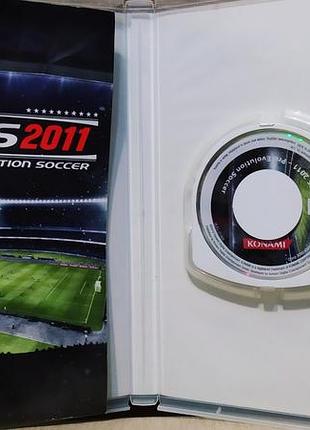 Игра для ppsp pro evolution soccer 2011 2