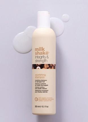 Milk_shake® integrity & strength nourishing shampoo