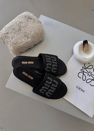 Стильные женские шлепанцы black slides