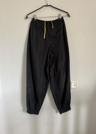 Спортивные штаны oysho