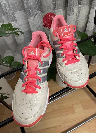 Кросівки адідас унісекс adidas