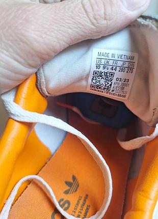 Кроссовки adidas 9