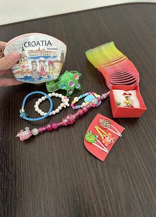 Лот для дівчинки 6