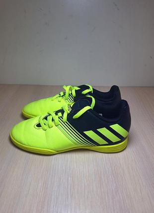 Кроссовки, футзалки adidas