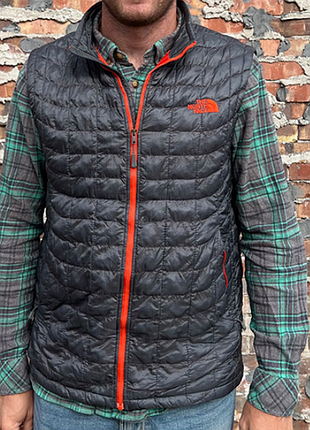 Жилетка the north face  (оригінал) р-s/m