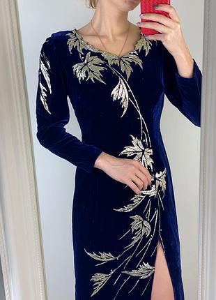Оксамитова сукня в золоті бархатна vintage