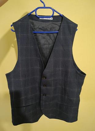 Жилет в клетку zara