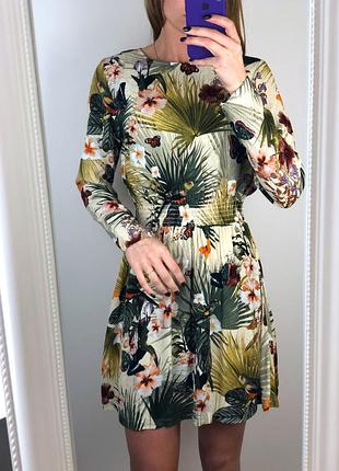Сукня в квіти з рукавами h&m