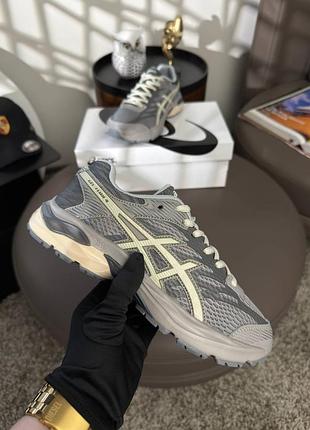 Женские кроссовки asics gel-flux 4 grey beige