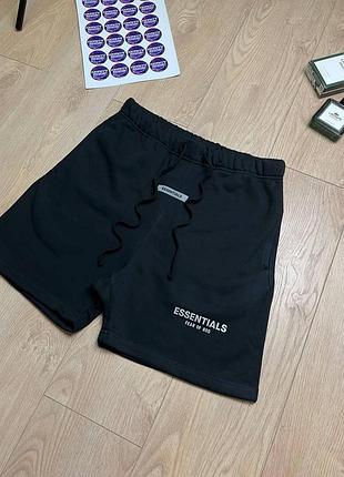 Шорти essentials 2
