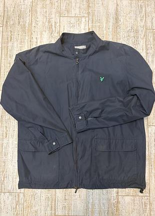 Легка чоловіча вітровка lyle & scott