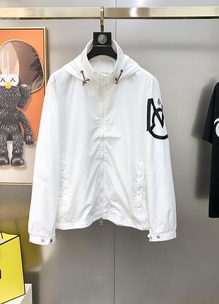 Мужская ветровка с капюшоном moncler
