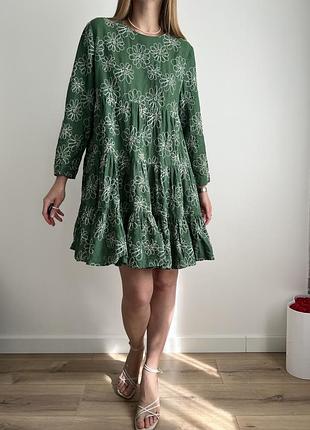 Зелена сукня з вишивкою zara