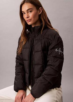 Куртка пуфер calvin klein lightweight puffer jacket