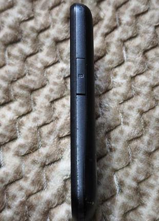 Zte  z667t 4