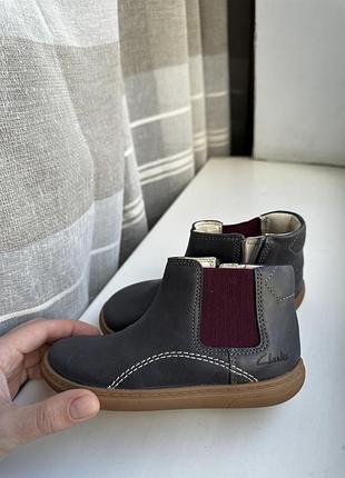 Ботинки clarks, нові, розмір 25.5 3